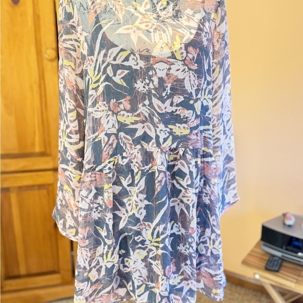 Roxy Multicolor Patterned Fabric - image 1